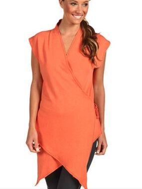 New Balance Anue Asymmetrical Wrap Tunic Top in Coral Orange Nwt Xs